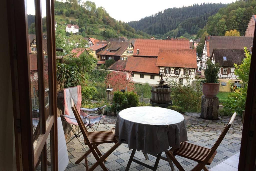 Urlaub Mit Blick Auf Schiltachs Fachwerkhaeuser Екстер'єр фото
